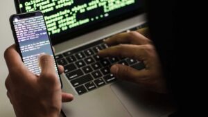 Hacker informatique