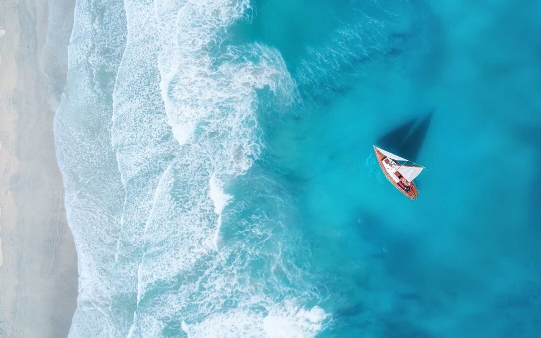 Les récits de voyage inspirants pour explorer le monde depuis chez soi