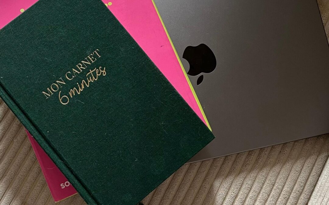 L’essor du « cozy mystery » : pourquoi ces romans policiers réconfortants séduisent les lecteurs ?